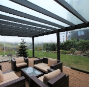 Bioklimatická pergola BIOGlass